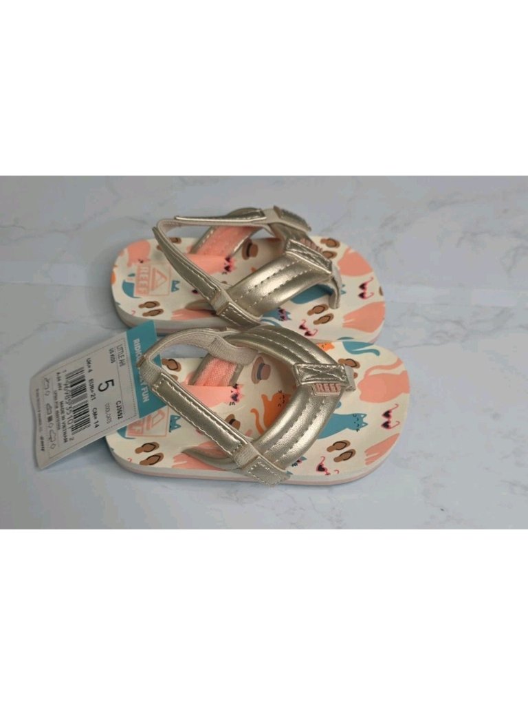 Reef Toddler Flip Flops Size 5 Gold Strap Cute Print Beach Sandals Nwt. Wl31 — image 2 of 5